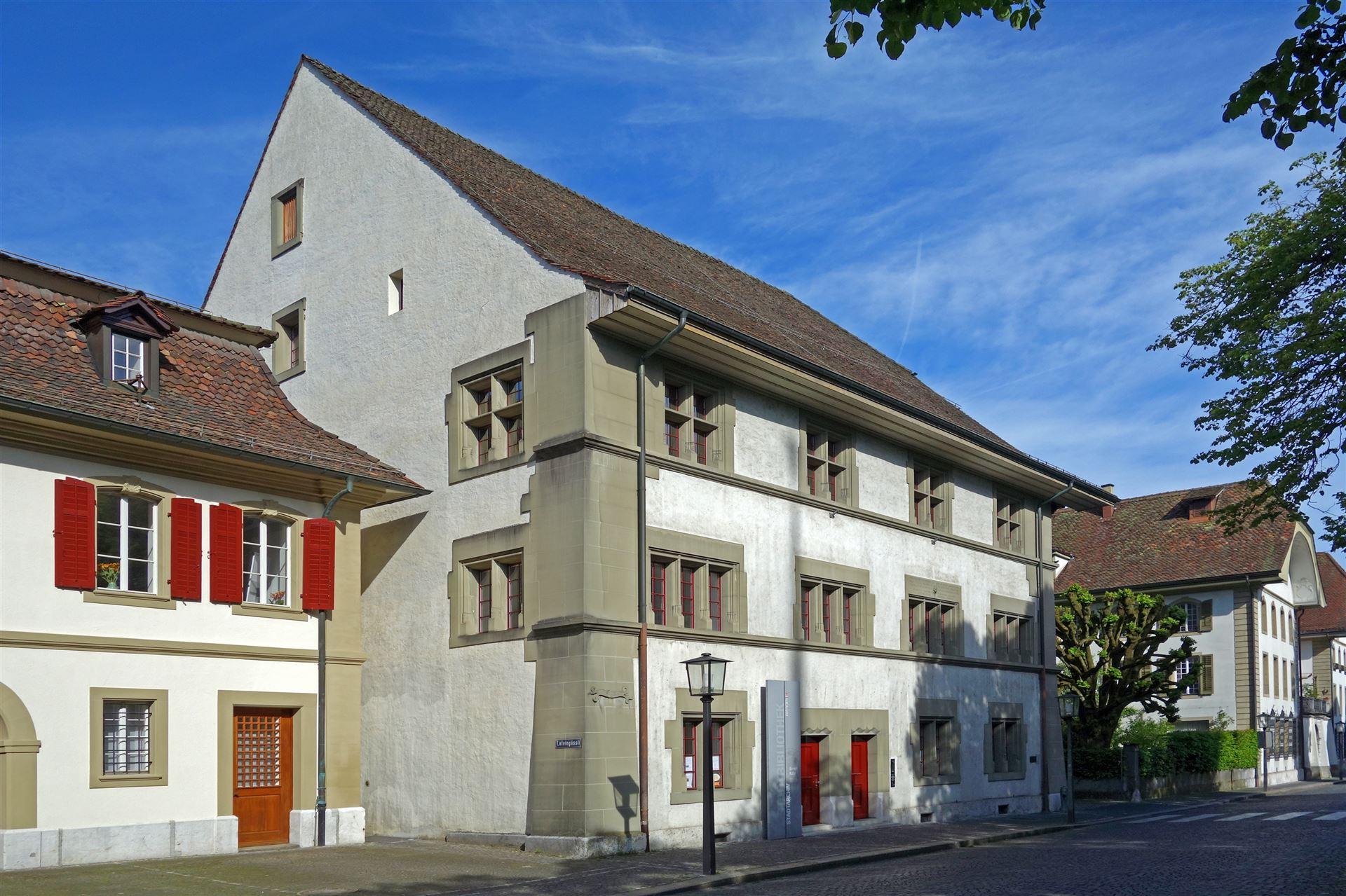 Stadtbibliothek Zofingen im ehemaligen Lateinschulhaus - 2016